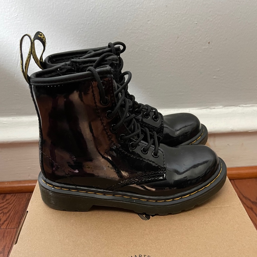 Black Patent 1460 Dr. Martens Girls Sz 12